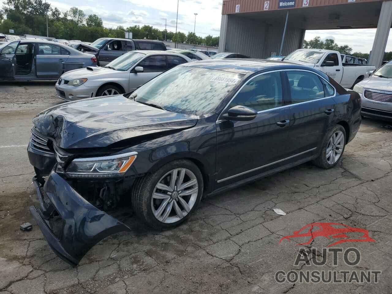 VOLKSWAGEN PASSAT 2017 - 1VWGT7A3XHC028533