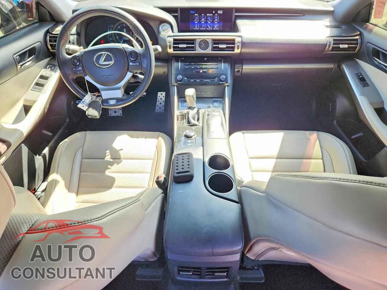 LEXUS IS 2014 - JTHBE1D28E5002454