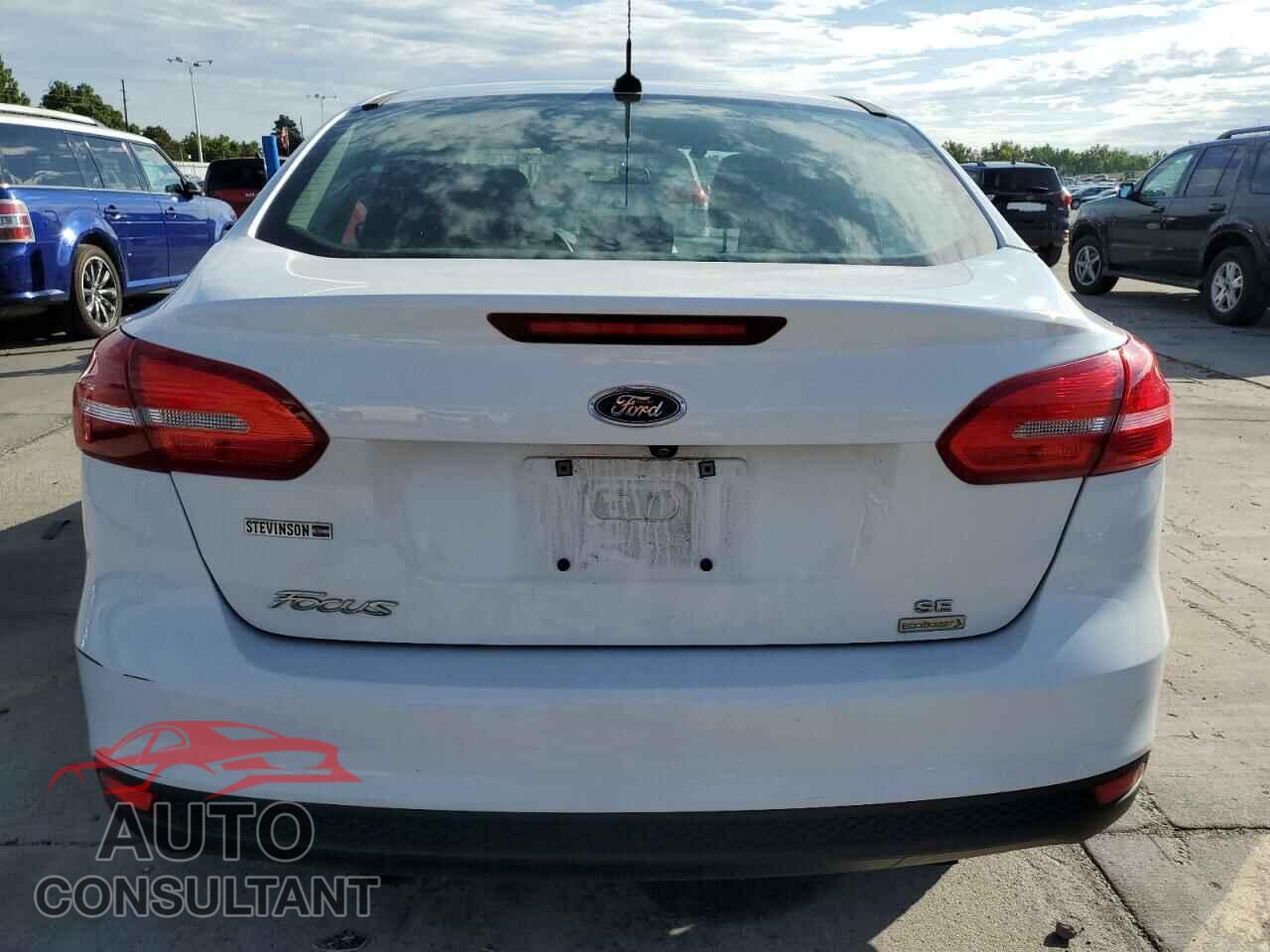 FORD FOCUS 2017 - 1FADP3FE9HL295813
