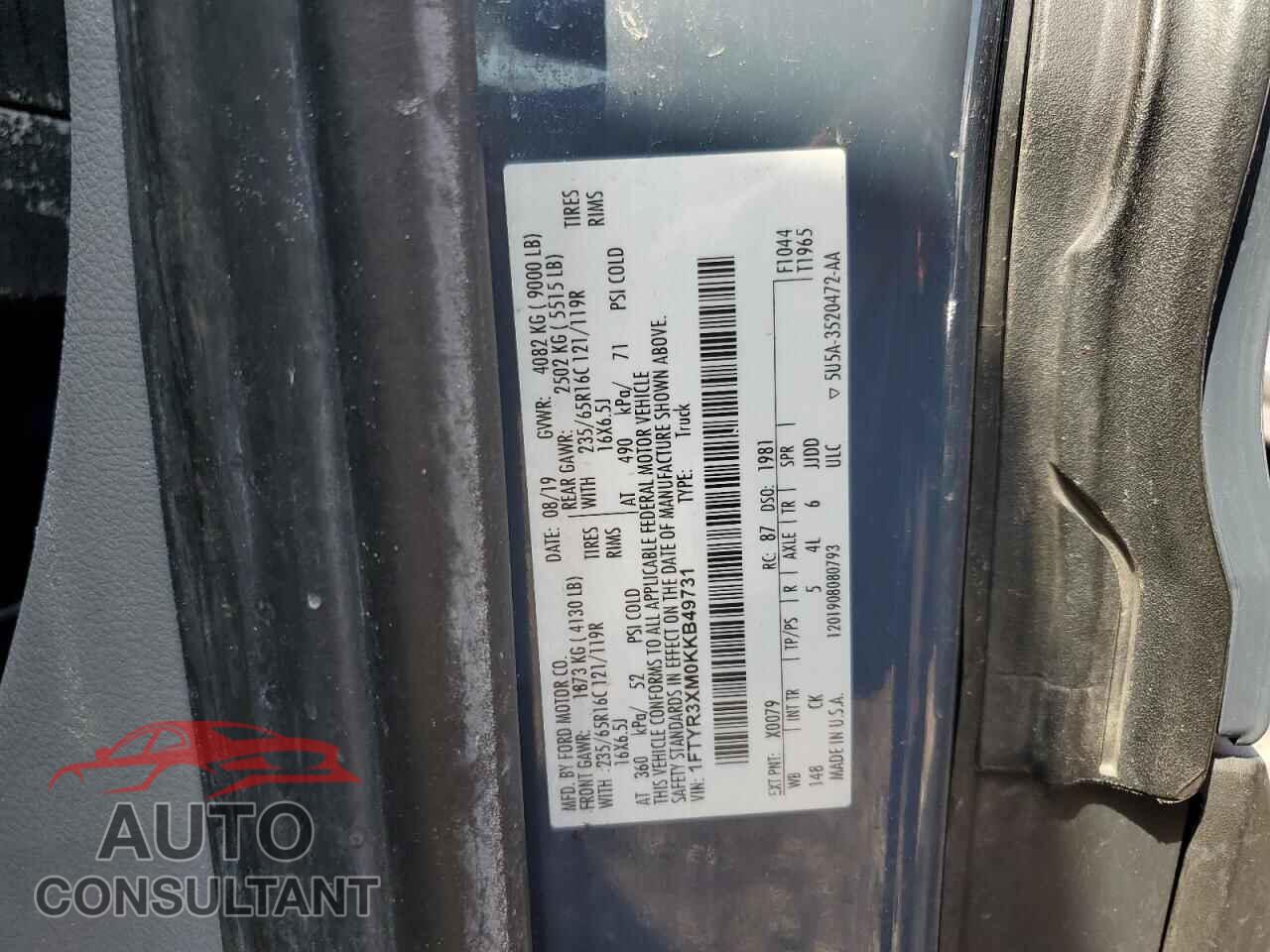 FORD TRANSIT 2019 - 1FTYR3XM0KKB49731