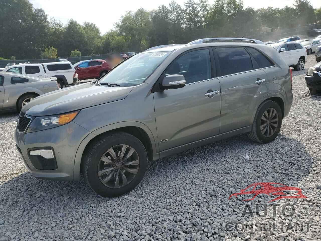 KIA SORENTO 2013 - 5XYKWDA23DG396990