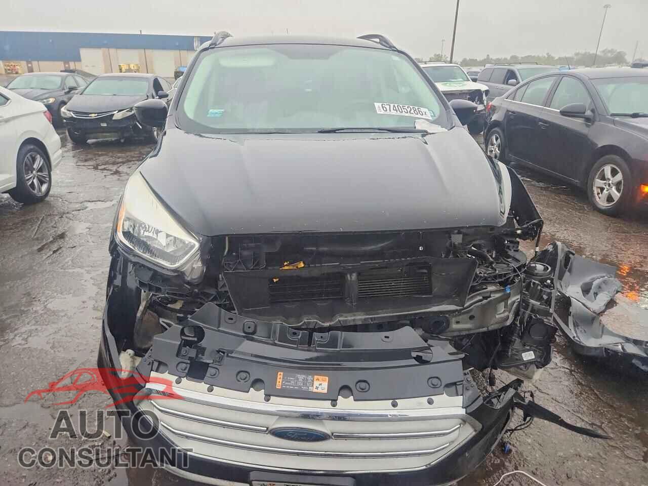 FORD ESCAPE 2018 - 1FMCU0GD4JUC87472