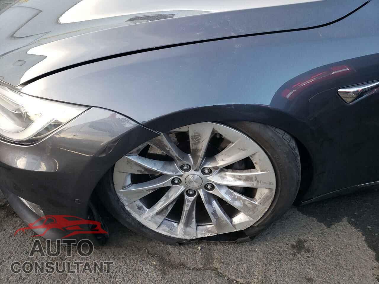 TESLA MODEL S 2017 - 5YJSA1E22HF183761