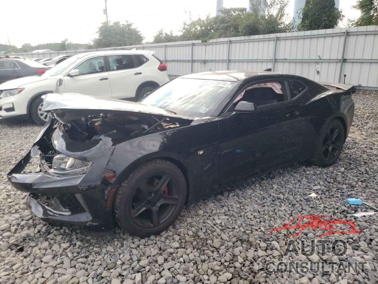 CHEVROLET CAMARO 2018 - 1G1FB1RX6J0133608