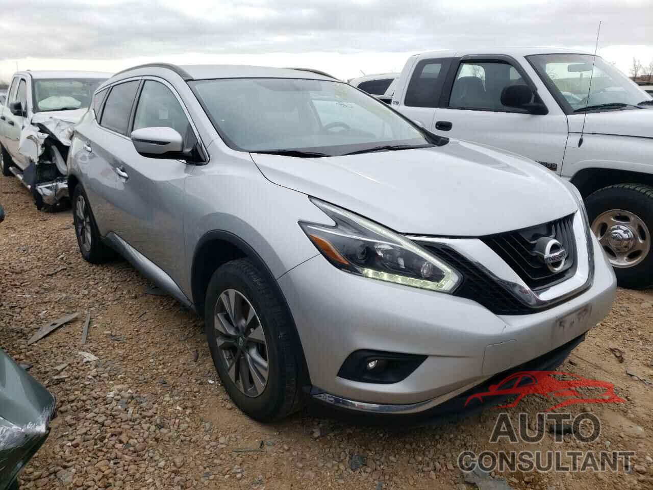 NISSAN MURANO 2018 - 5N1AZ2MG8JN116012