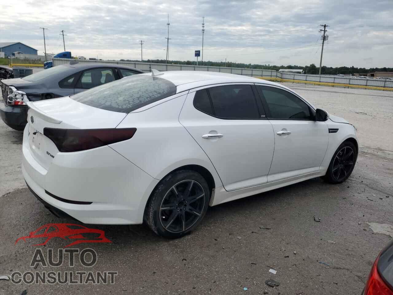 KIA OPTIMA 2012 - 5XXGR4A63CG071209