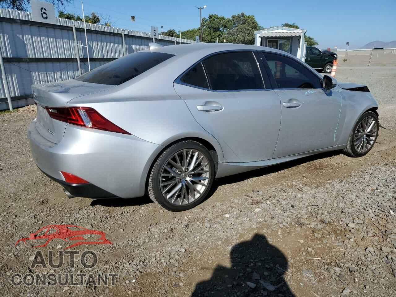 LEXUS IS 2016 - JTHBA1D2XG5020954