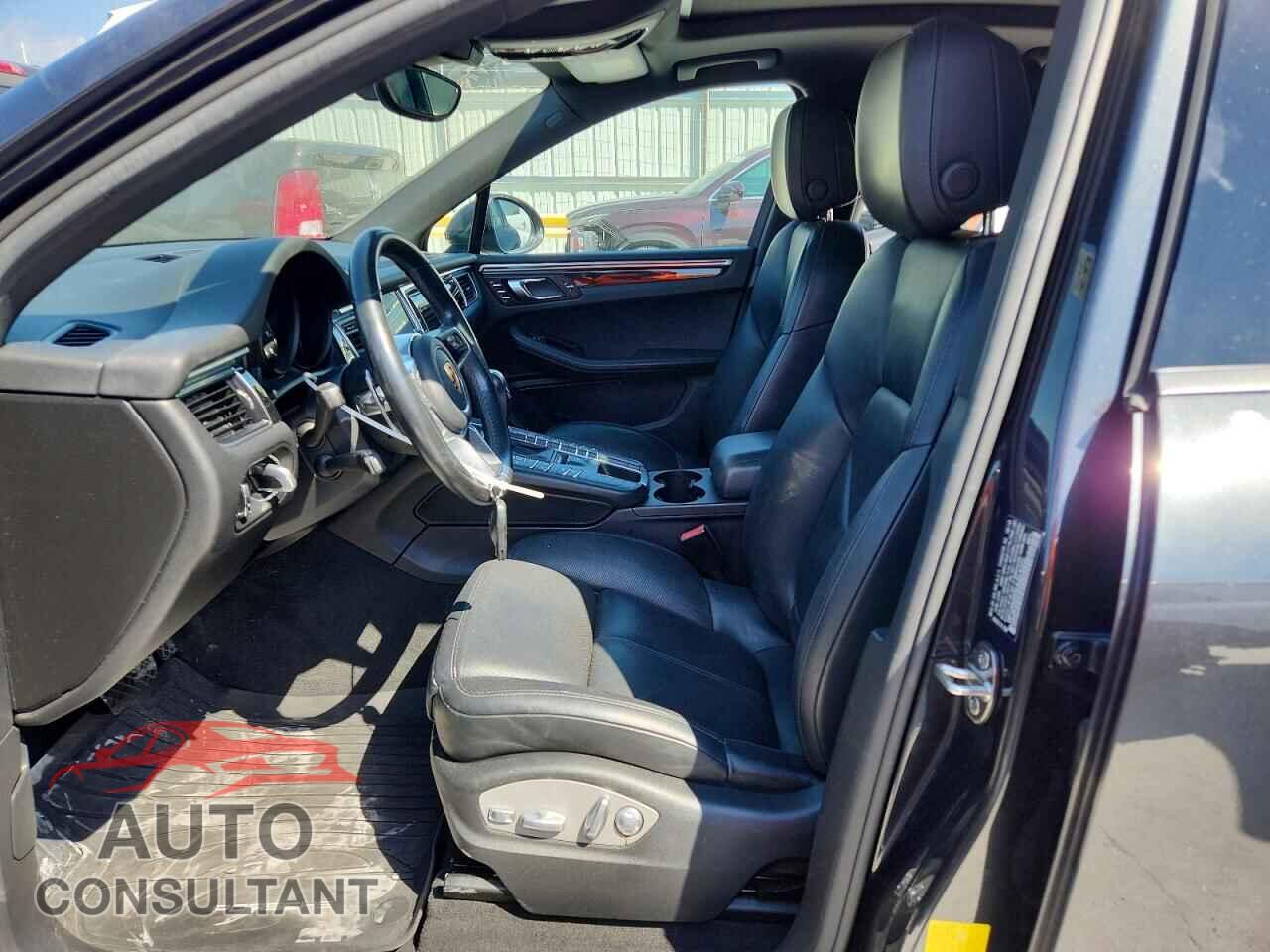 PORSCHE MACAN 2018 - WP1AA2A56JLB14221