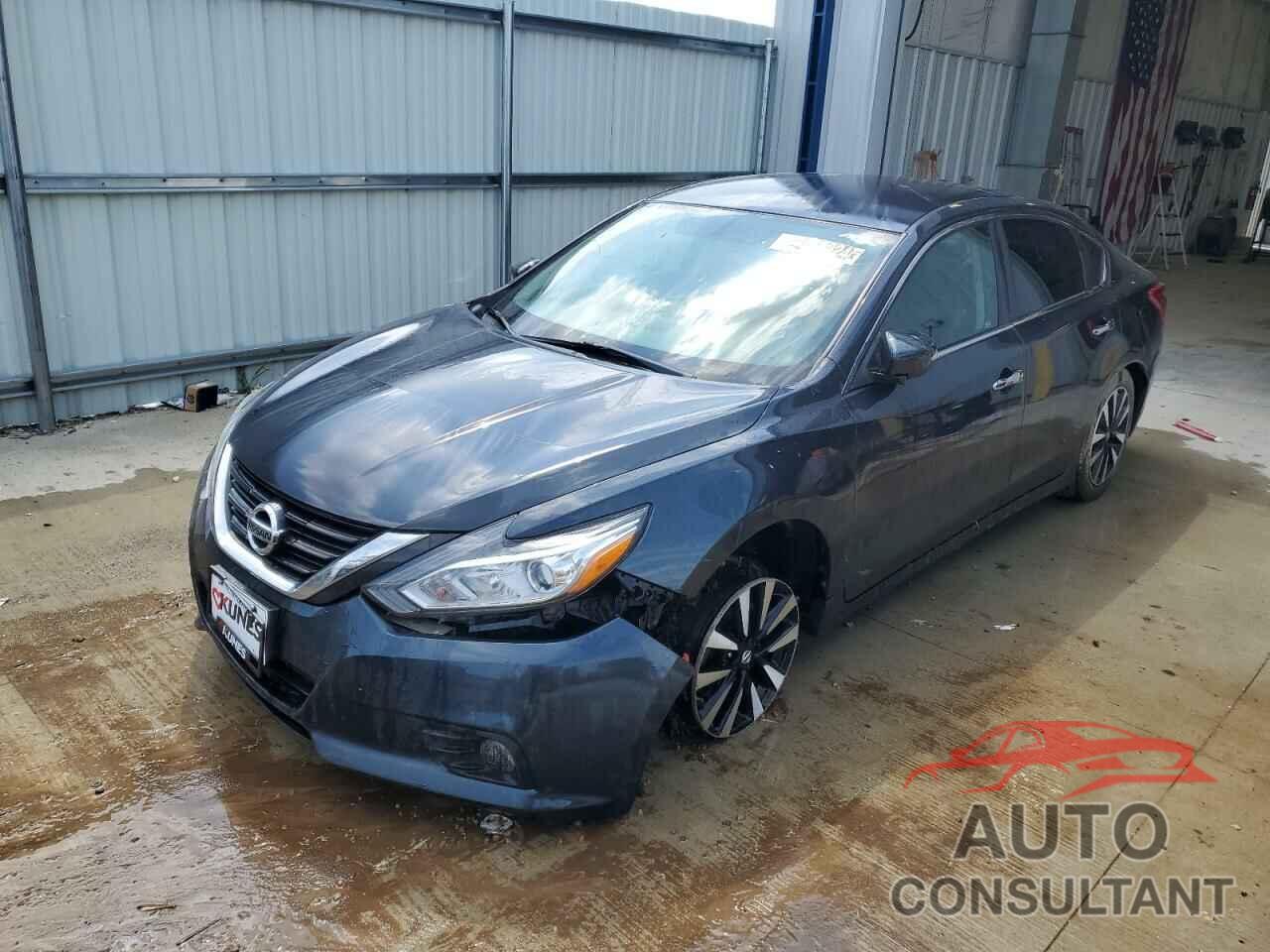 NISSAN ALTIMA 2018 - 1N4AL3AP1JC202683