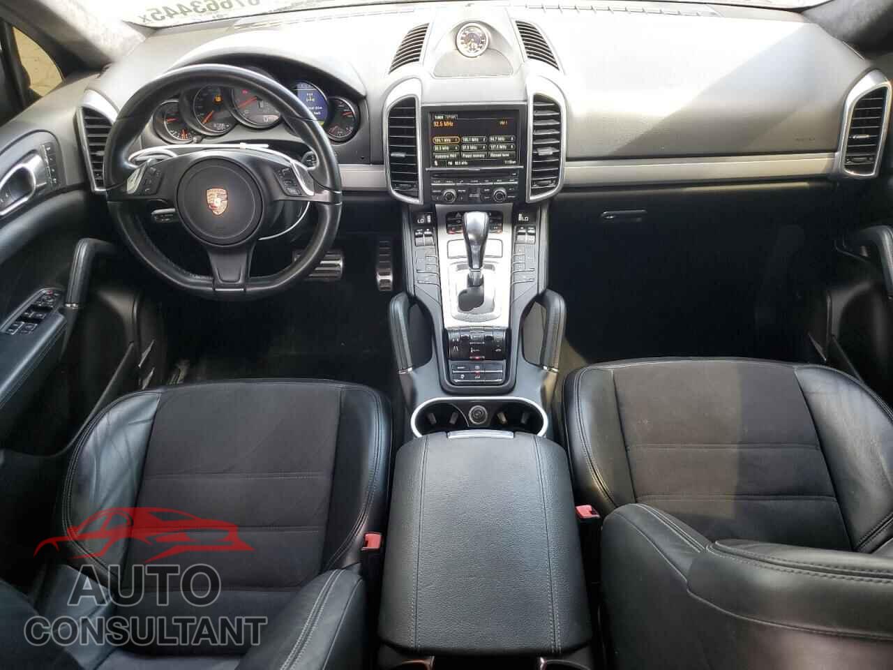 PORSCHE CAYENNE 2013 - WP1AD2A24DLA72729