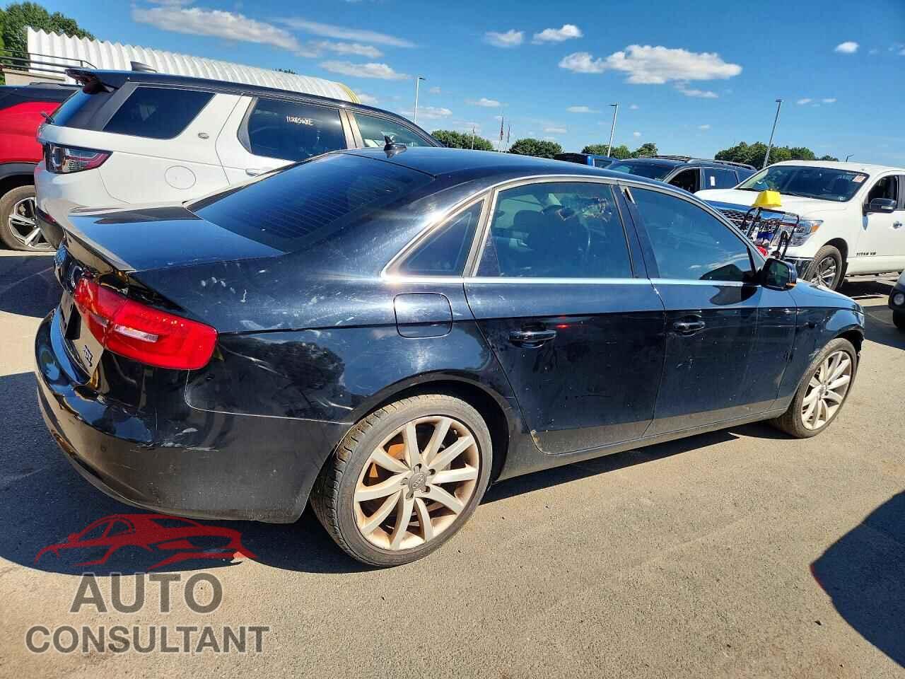 AUDI A4 2013 - WAUFFAFL0DA176348