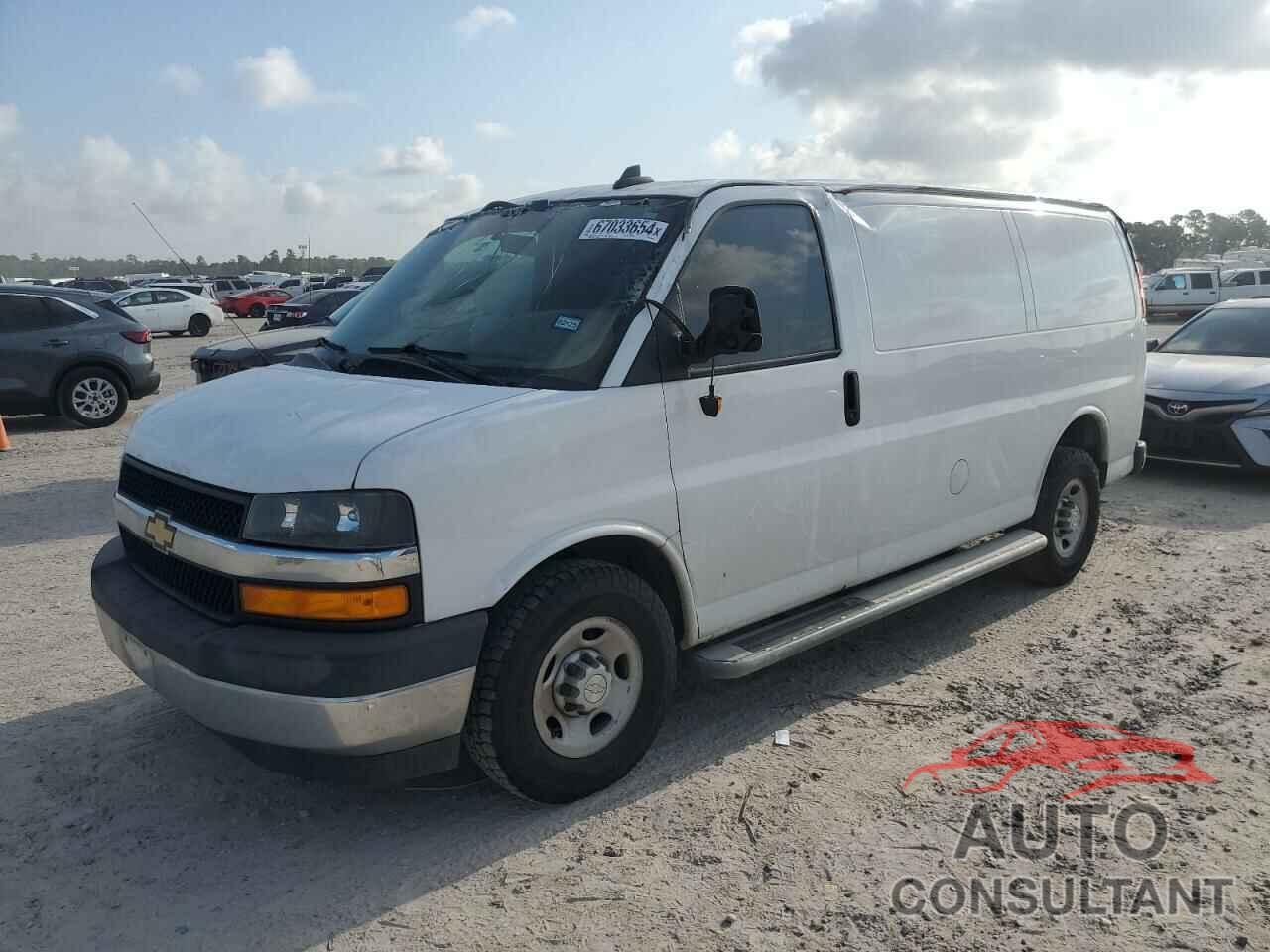 CHEVROLET EXPRESS 2019 - 1GCWGAFG9K1329258