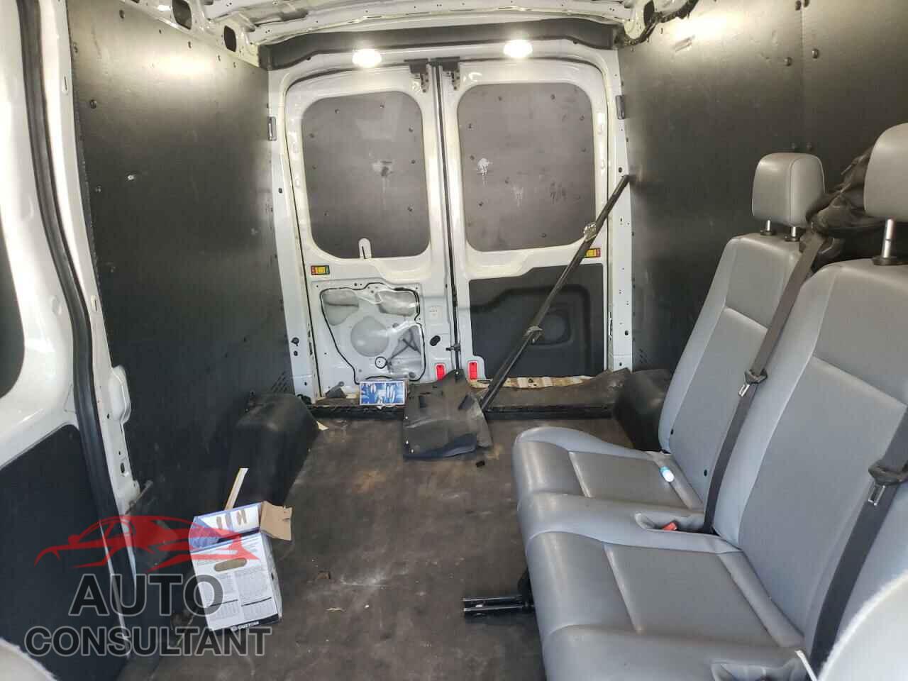 FORD TRANSIT 2017 - 1FTYR2CM4HKA48975