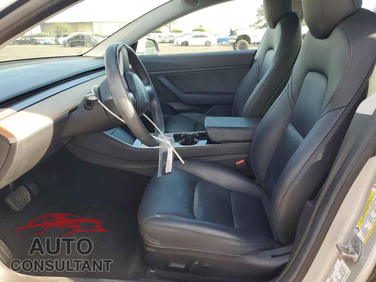 TESLA MODEL 3 2018 - 5YJ3E1EA2JF058801