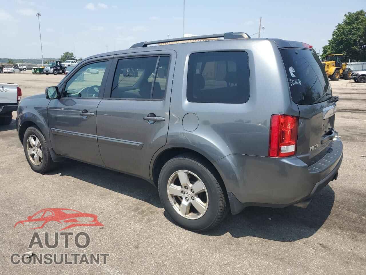 HONDA PILOT 2011 - 5FNYF3H73BB034703