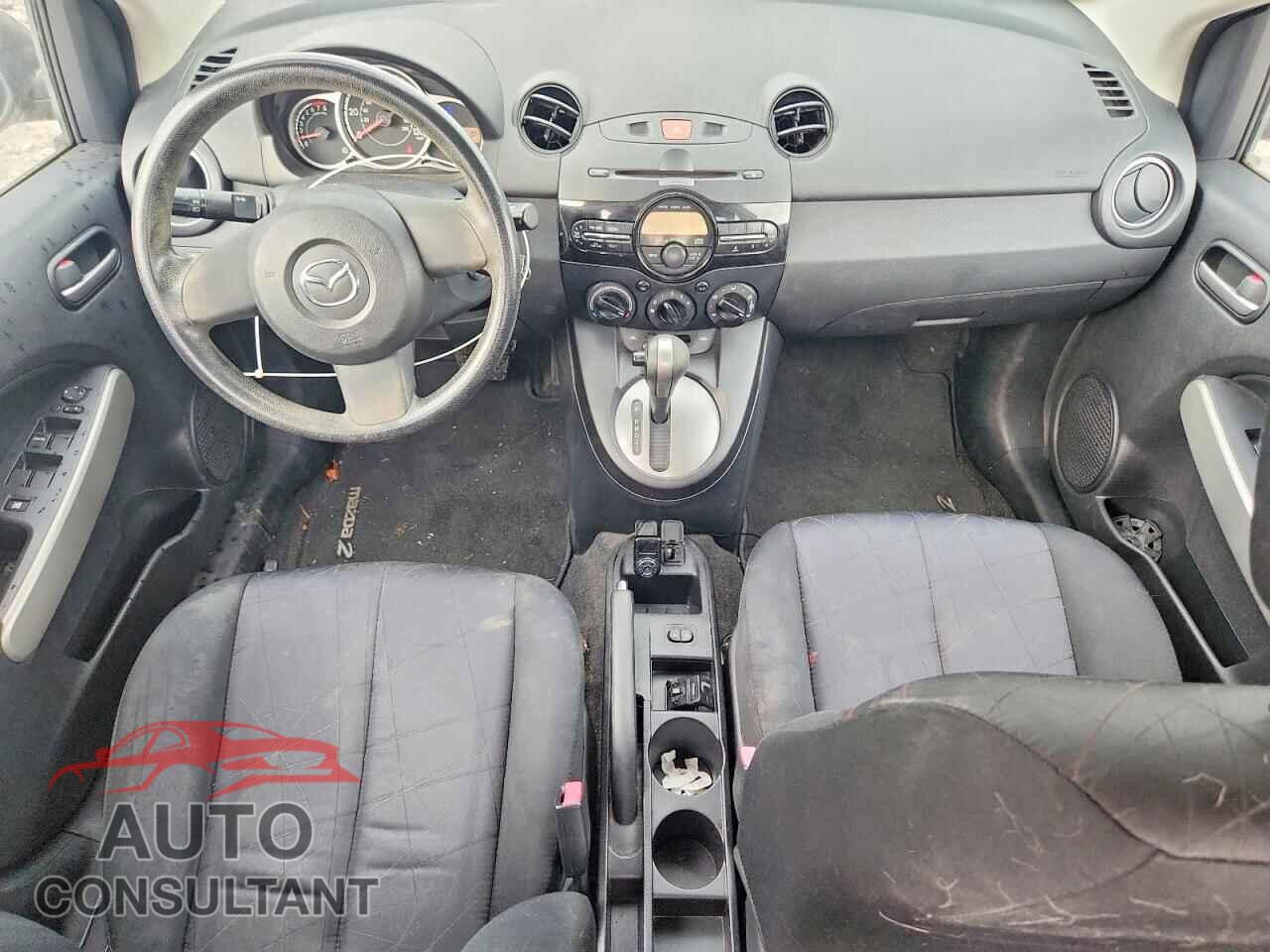 MAZDA 2 2014 - JM1DE1KZ4E0178392