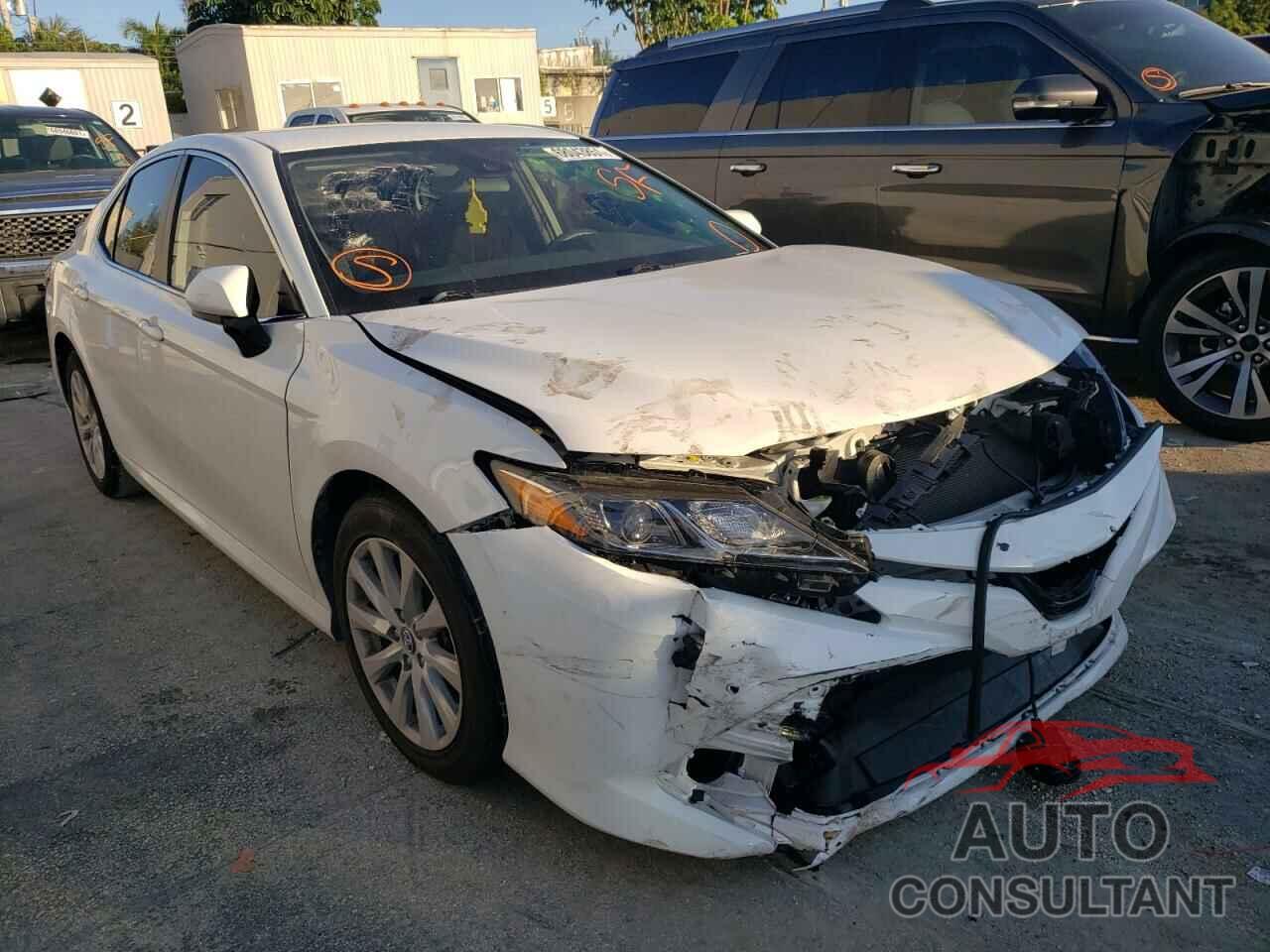 TOYOTA CAMRY 2020 - 4T1C11AK7LU315192