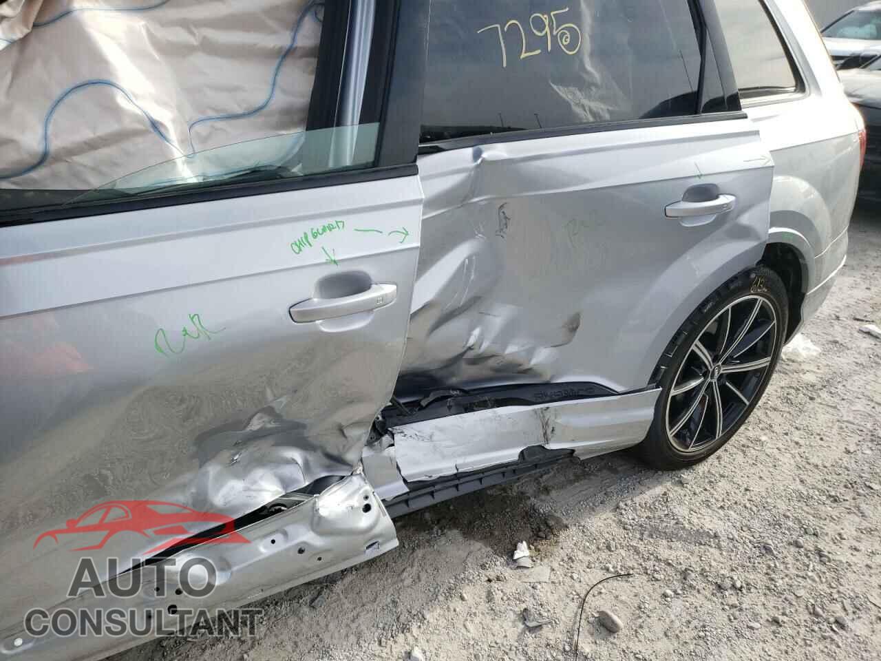 AUDI Q7 2020 - WA1VXAF70LD012829