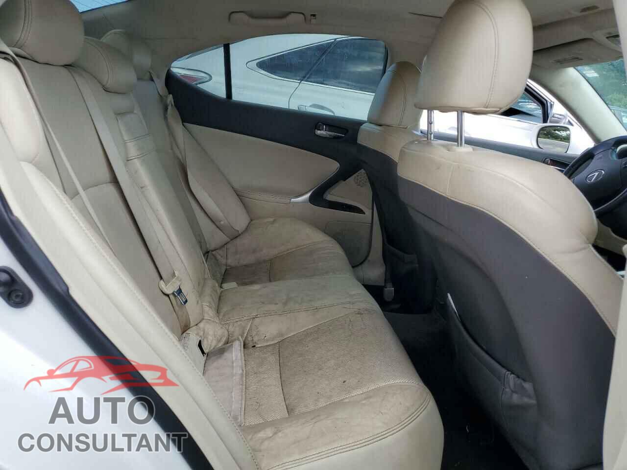 LEXUS IS 2010 - JTHCF5C22A2033348