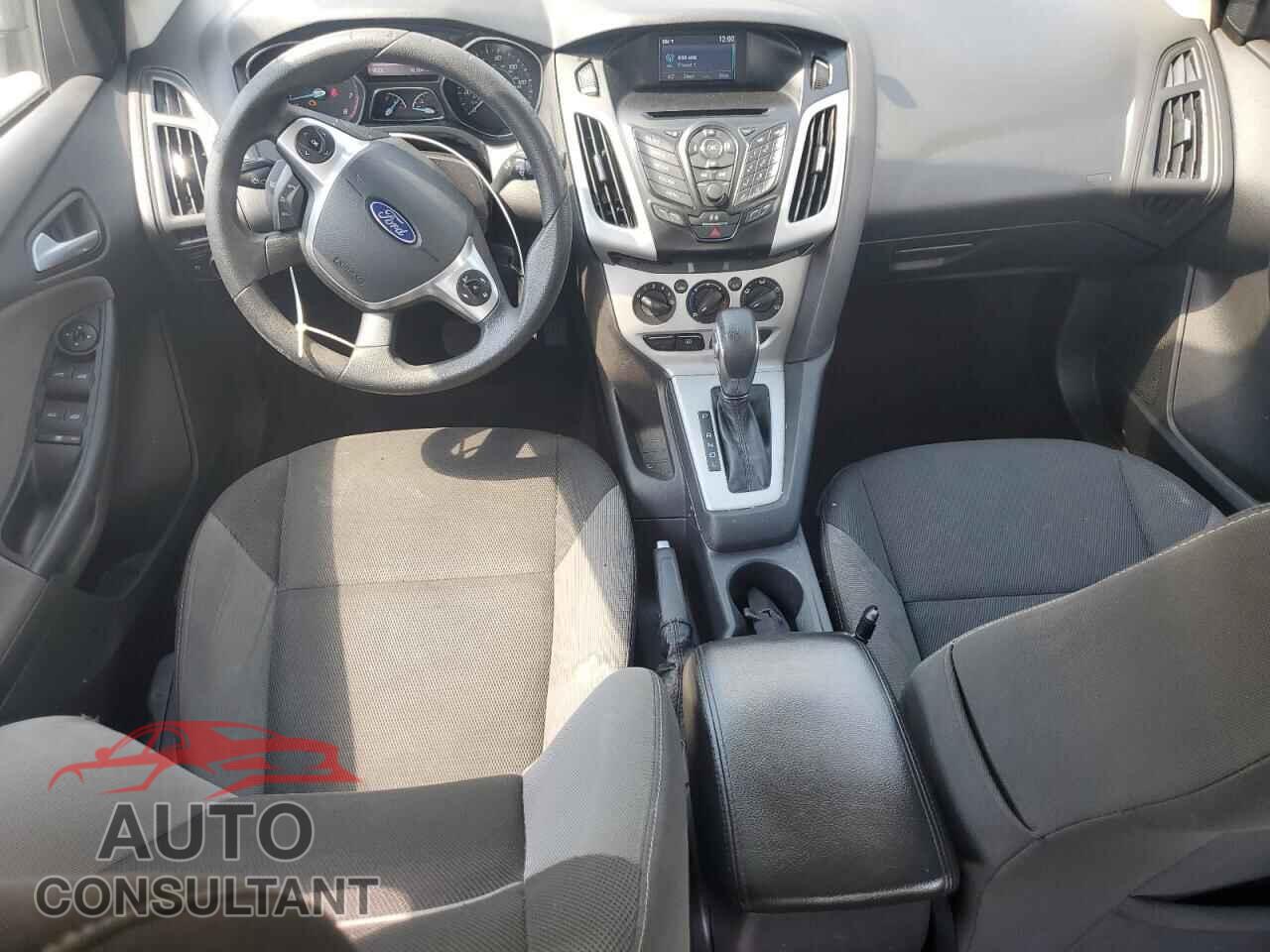 FORD FOCUS 2014 - 1FADP3F20EL457281