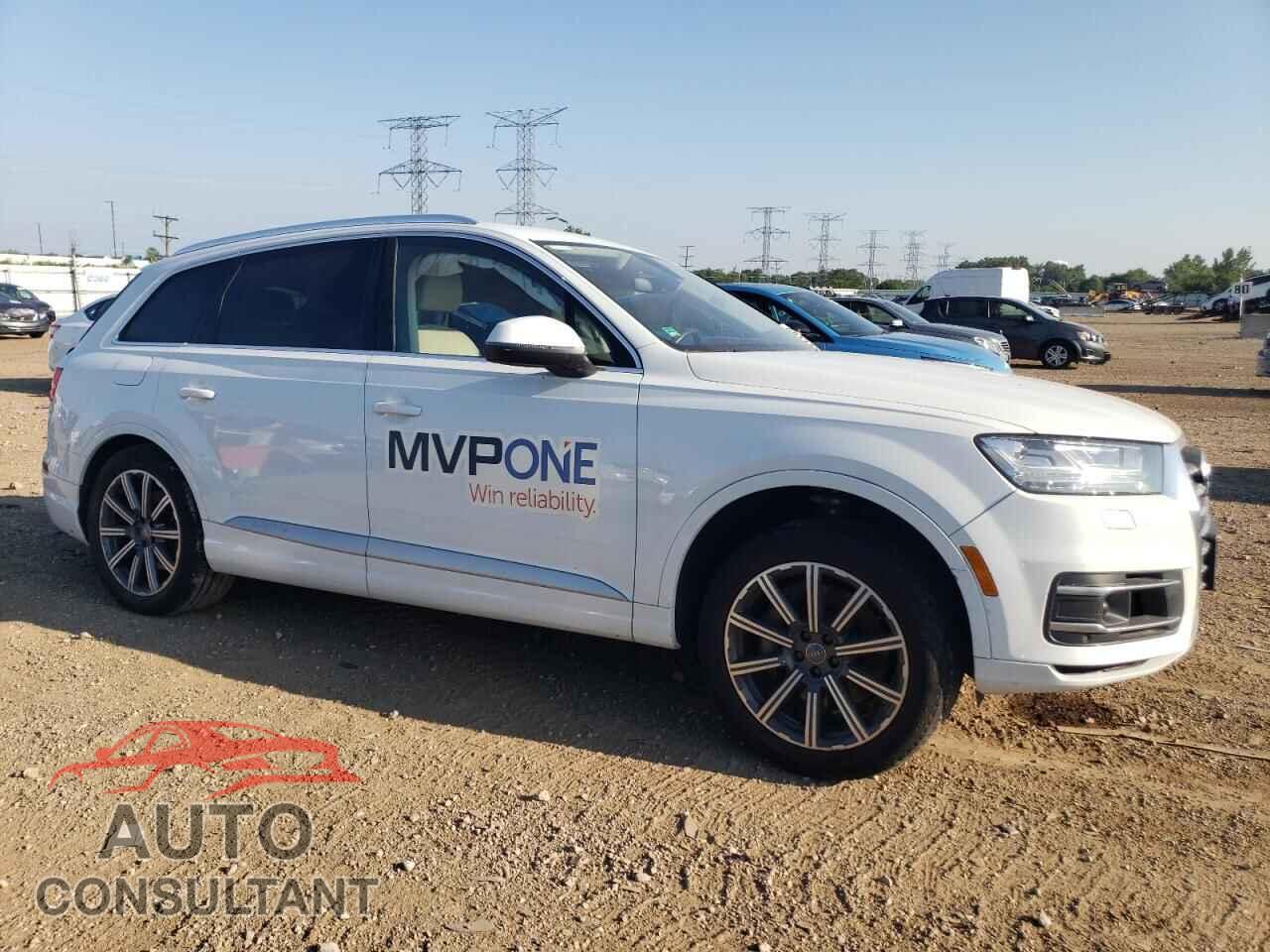 AUDI Q7 2018 - WA1VAAF76JD001476