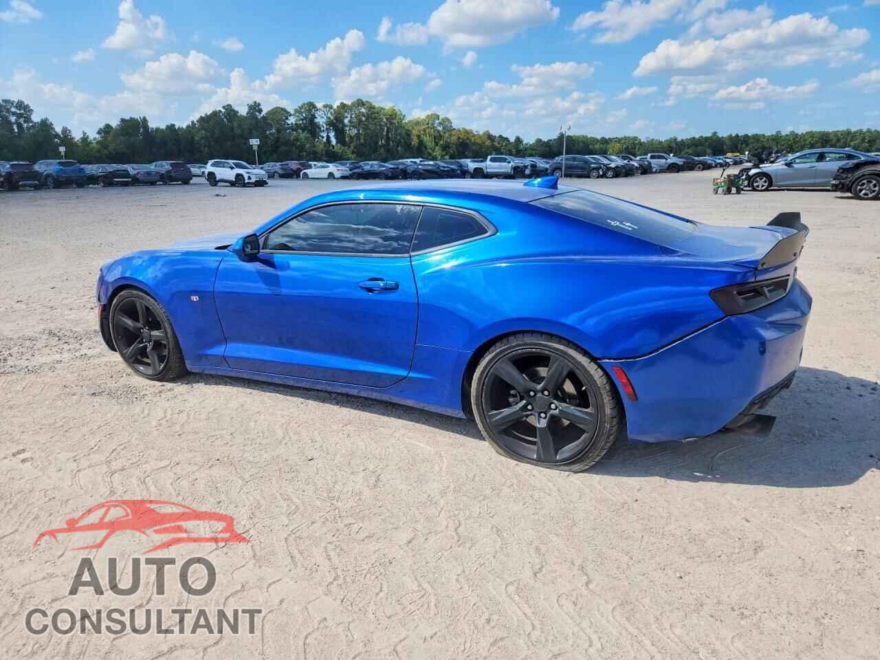 CHEVROLET CAMARO 2017 - 1G1FB1RX7H0197151