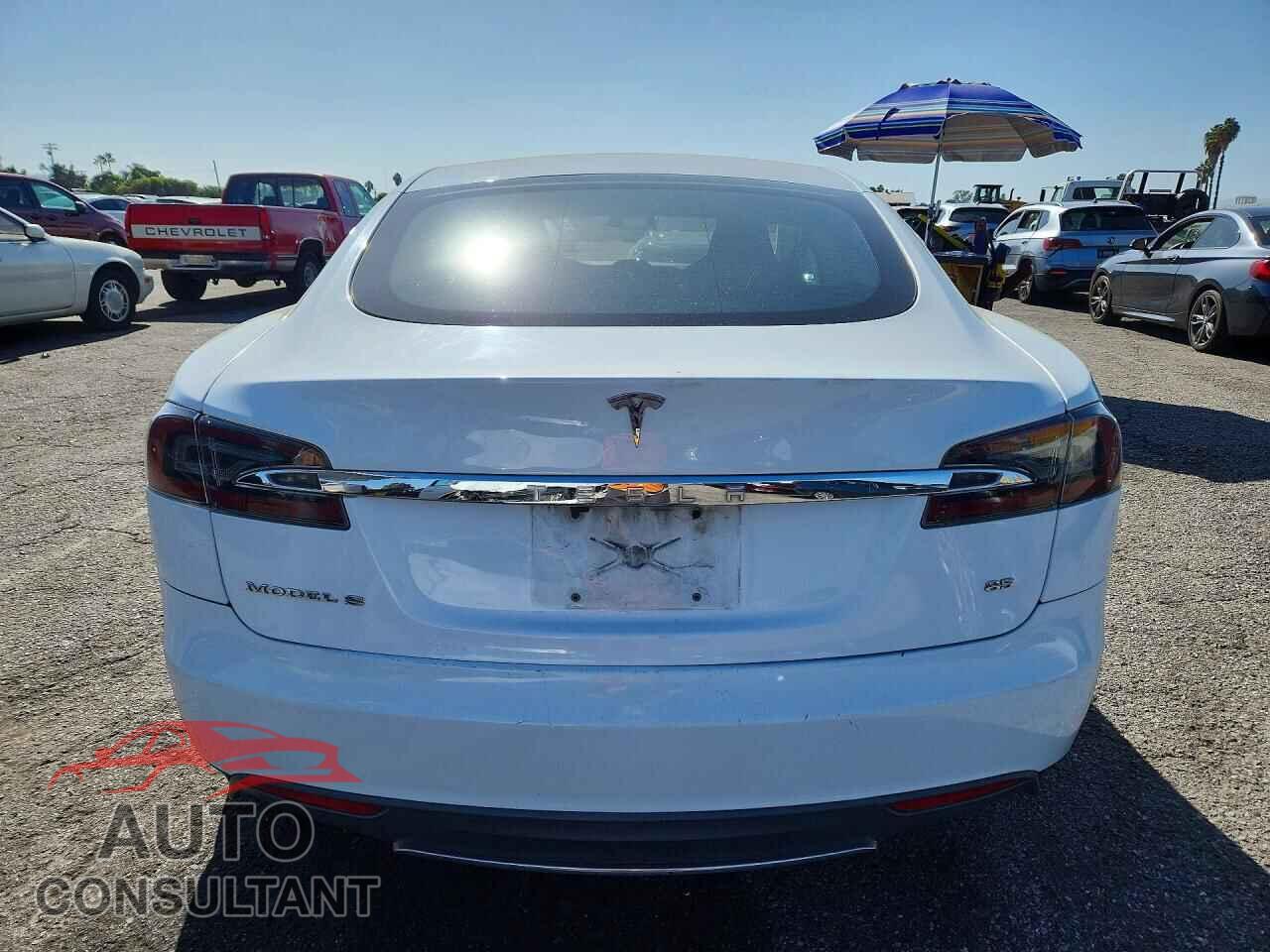 TESLA MODEL S 2013 - 5YJSA1DN7DFP15544