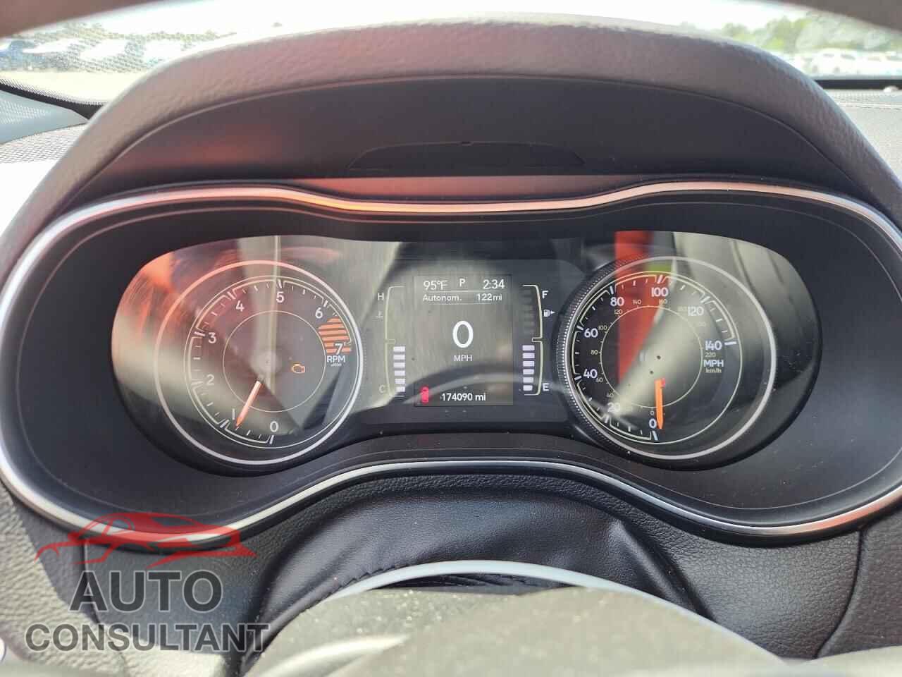JEEP CHEROKEE 2019 - 1C4PJLCB2KD221069