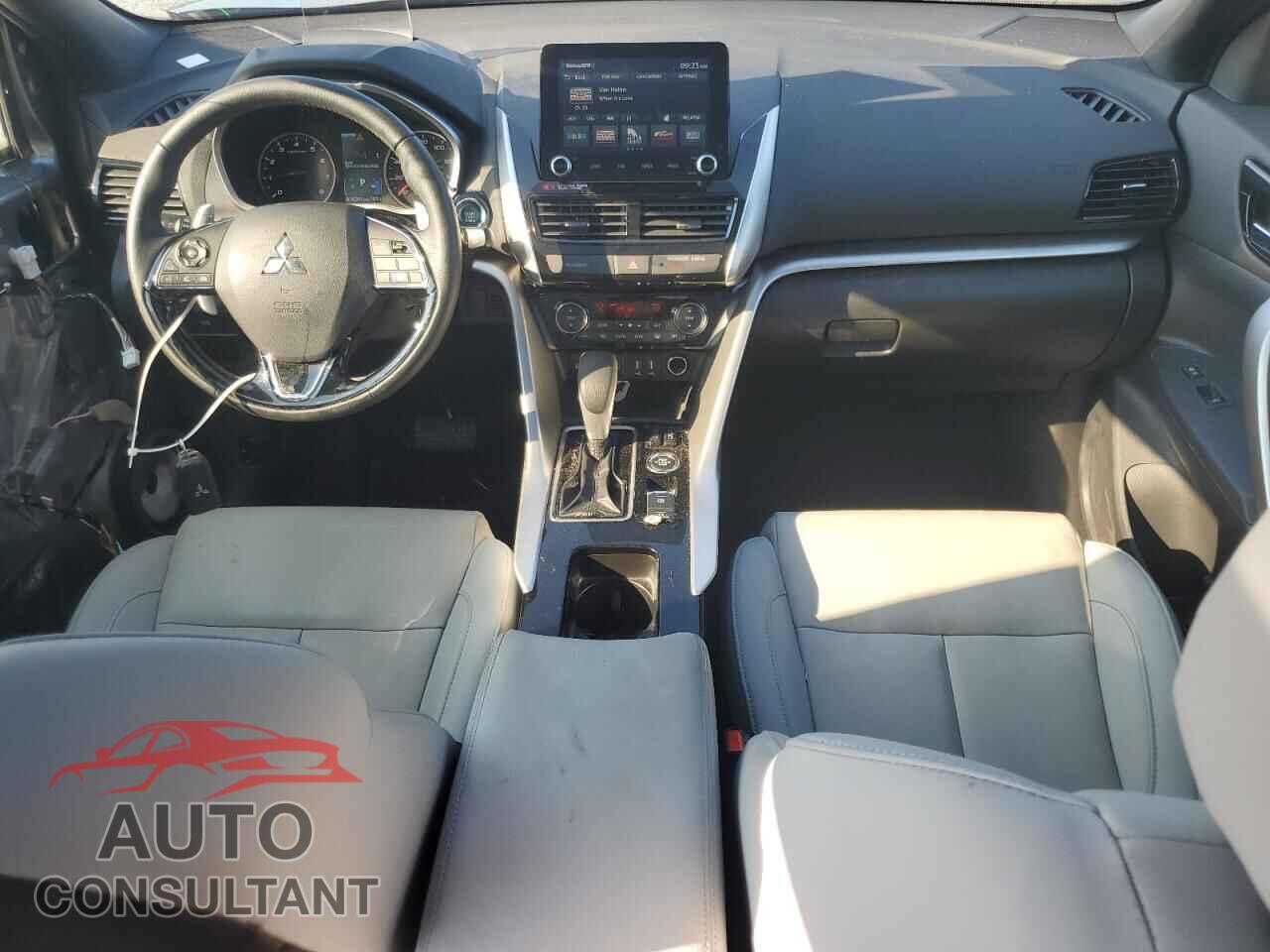 MITSUBISHI ECLIPSE 2024 - JA4ATWAA6RZ041130