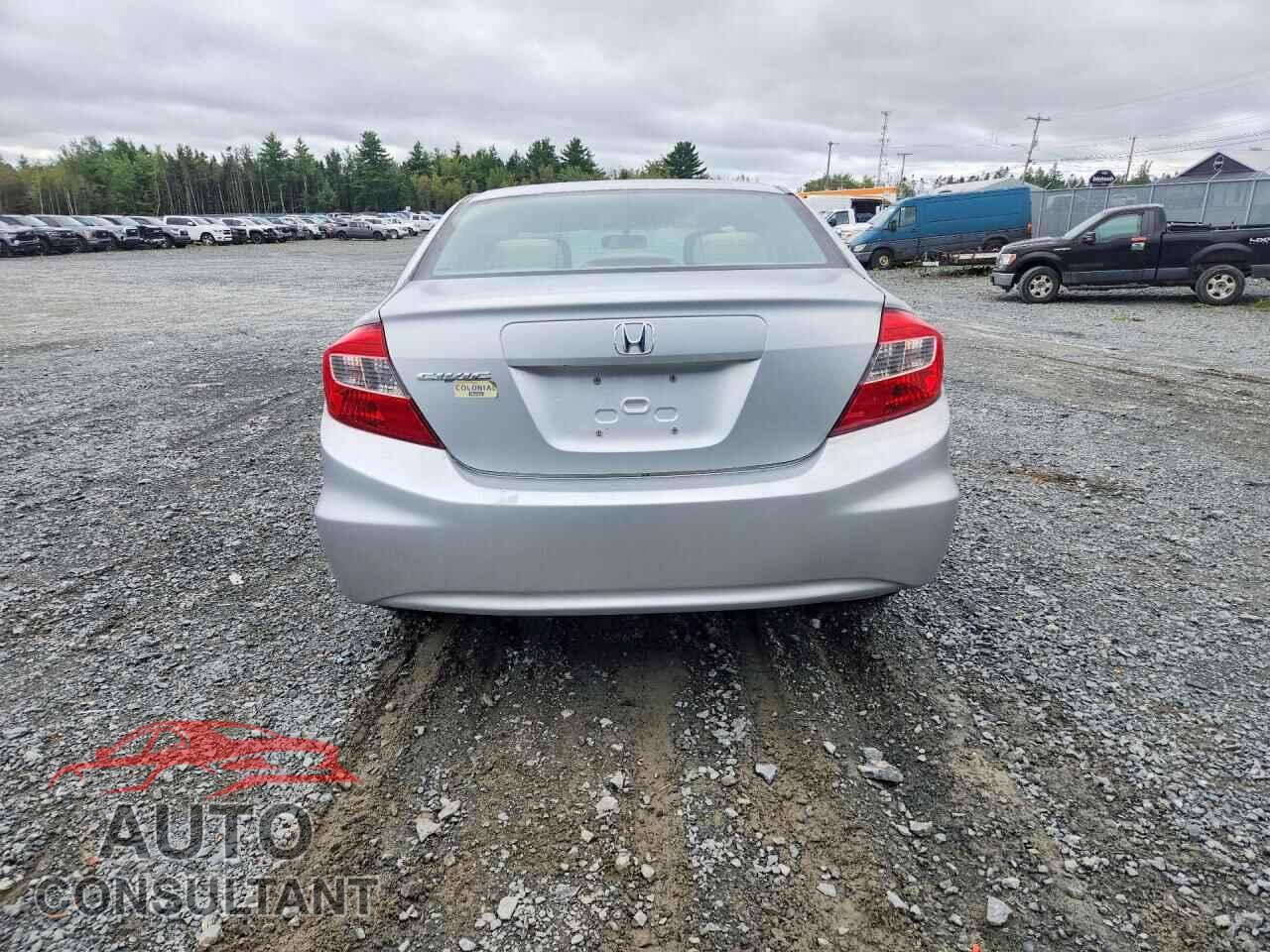 HONDA CIVIC 2012 - 2HGFB2F48CH055095