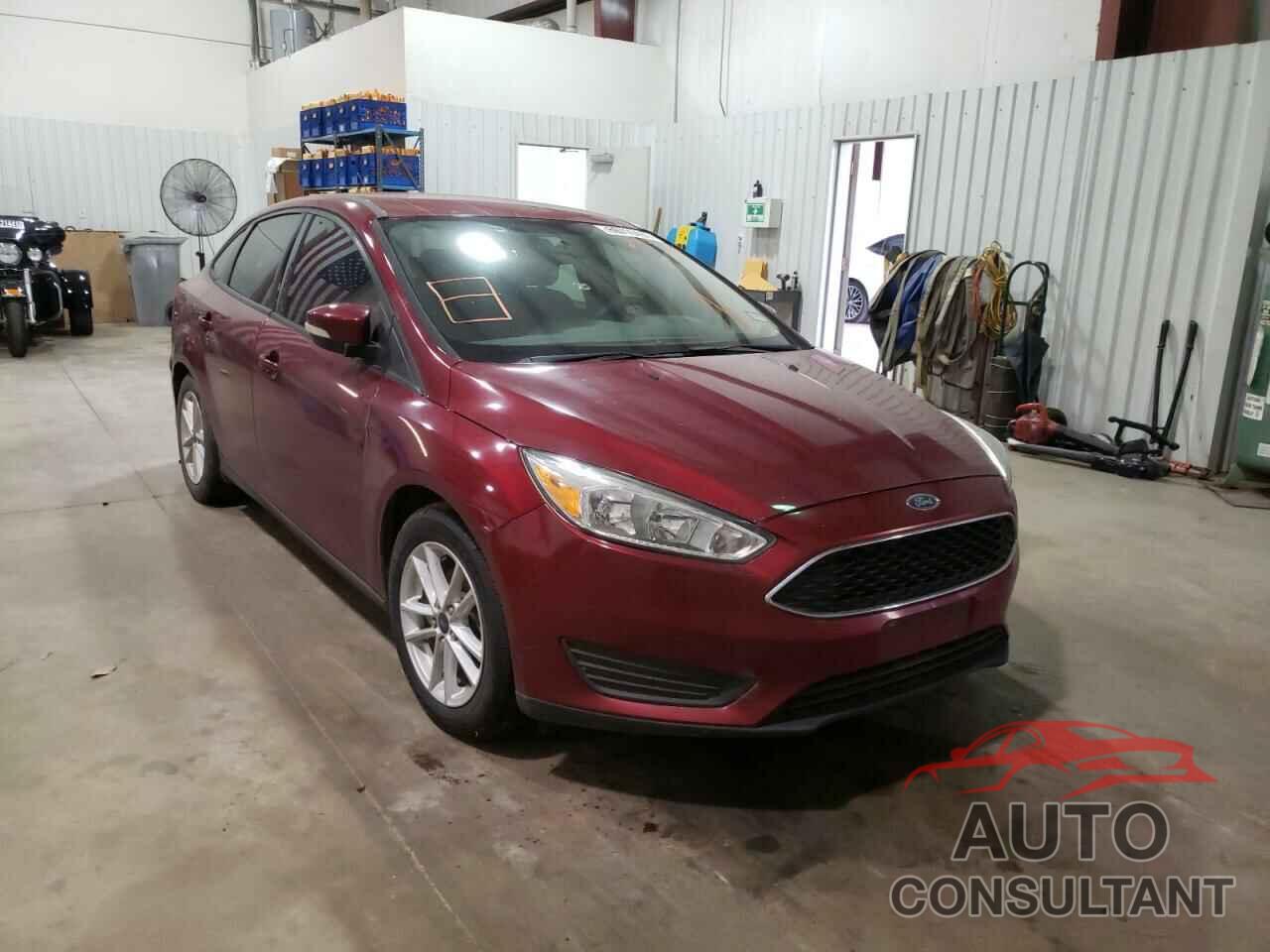 FORD FOCUS 2017 - 1FADP3FE2HL244363
