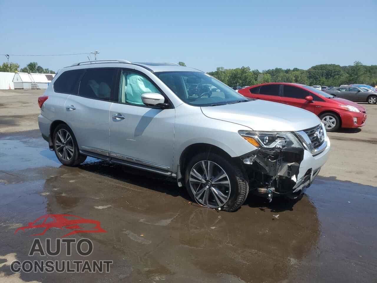 NISSAN PATHFINDER 2017 - 5N1DR2MM2HC632584
