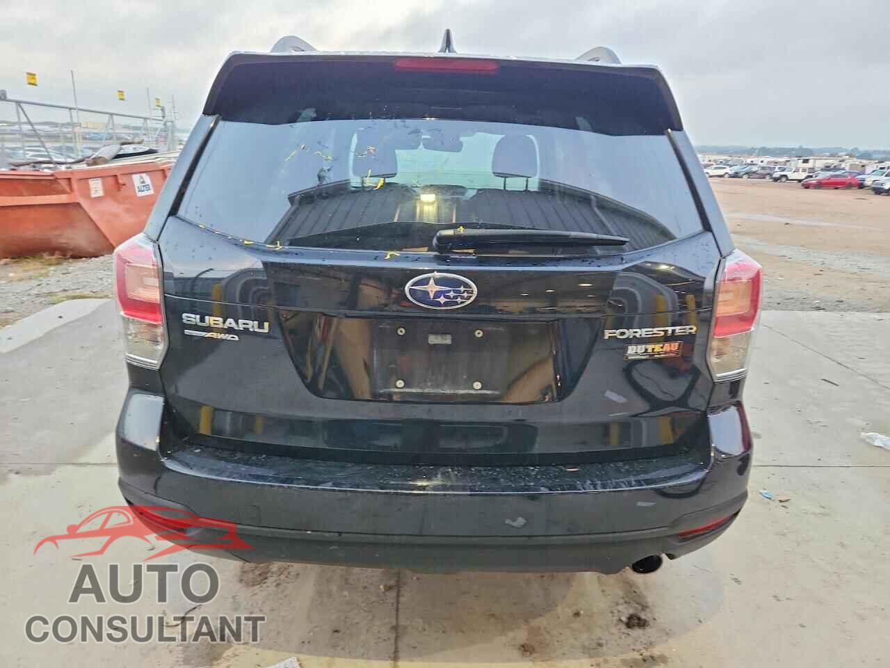 SUBARU FORESTER 2018 - JF2SJAEC2JG586709