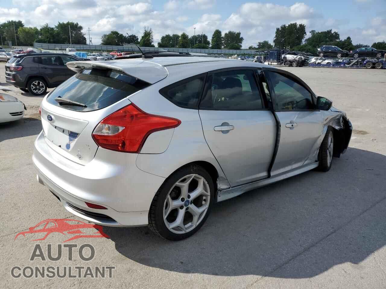 FORD FOCUS 2014 - 1FADP3L90EL168855