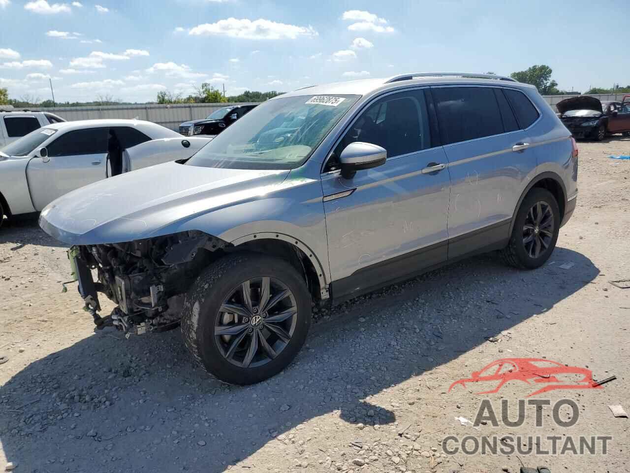 VOLKSWAGEN TIGUAN 2022 - 3VV3B7AX4NM085569