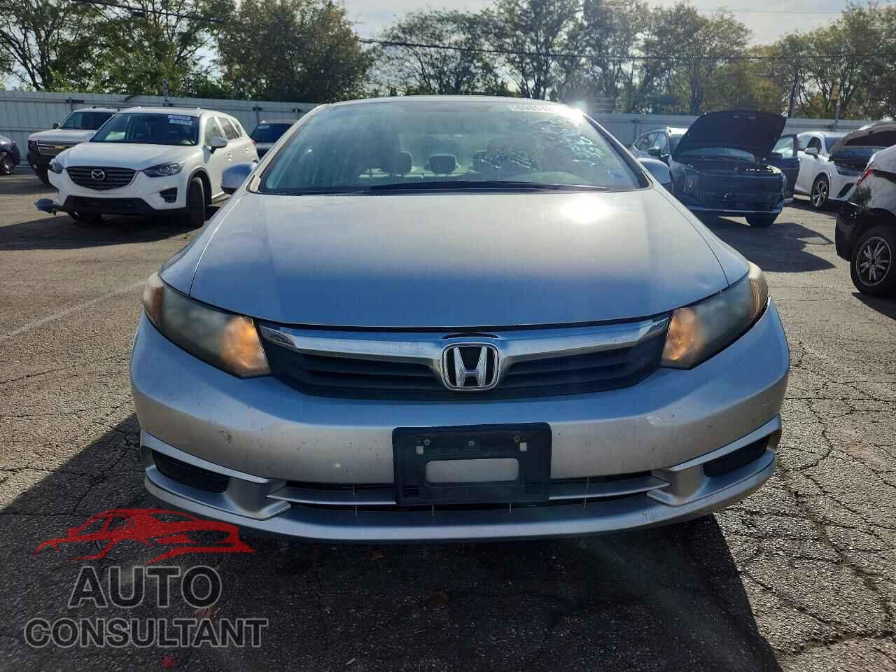 HONDA CIVIC 2012 - 19XFB2F80CE045092