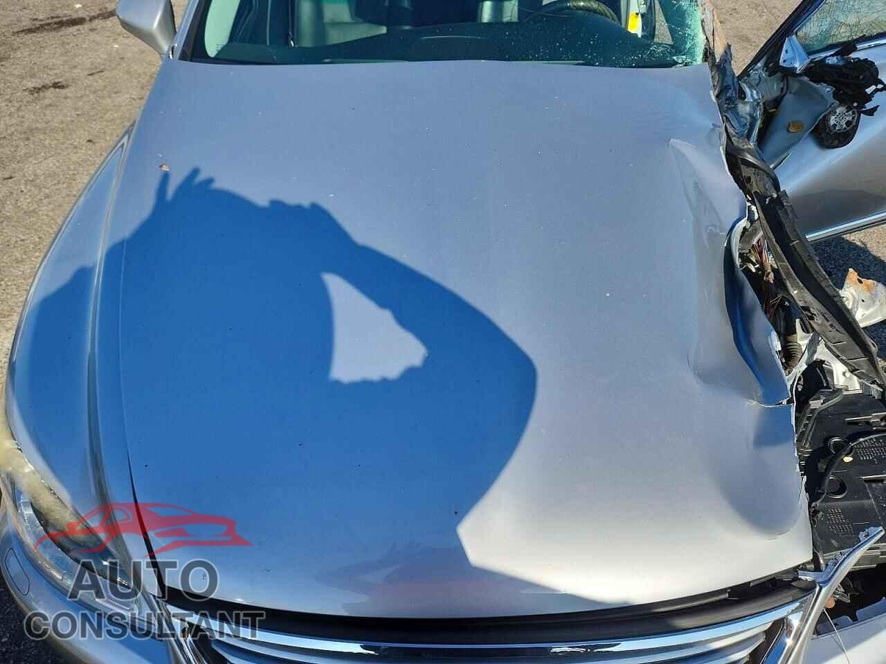 LEXUS LS460 2014 - JTHBL5EF7E5131252