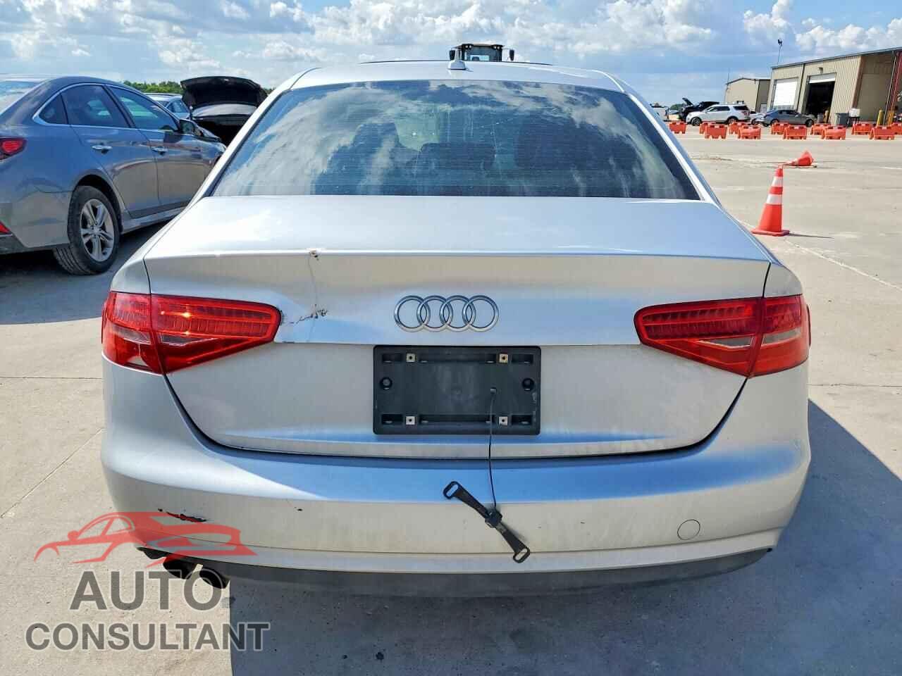 AUDI A4 2013 - WAUBFAFL0DA162089