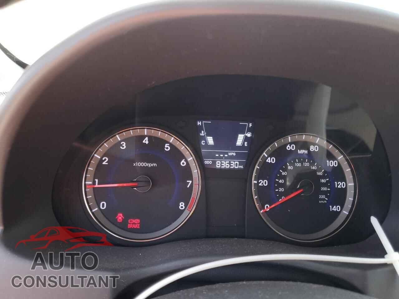 HYUNDAI ACCENT 2014 - KMHCU5AEXEU158785