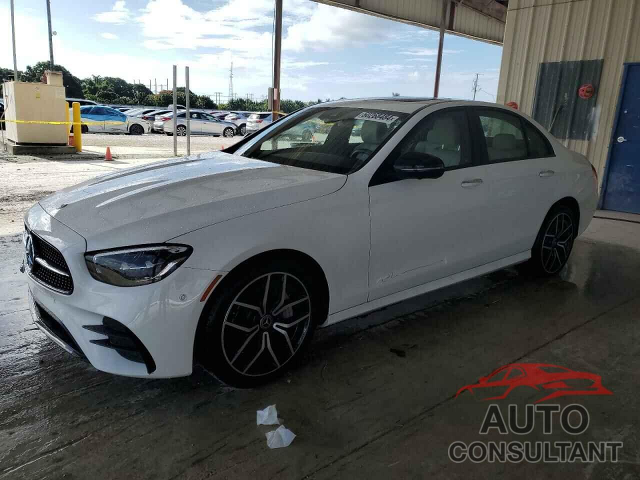 MERCEDES-BENZ E-CLASS 2023 - W1KZF8DB0PB147049