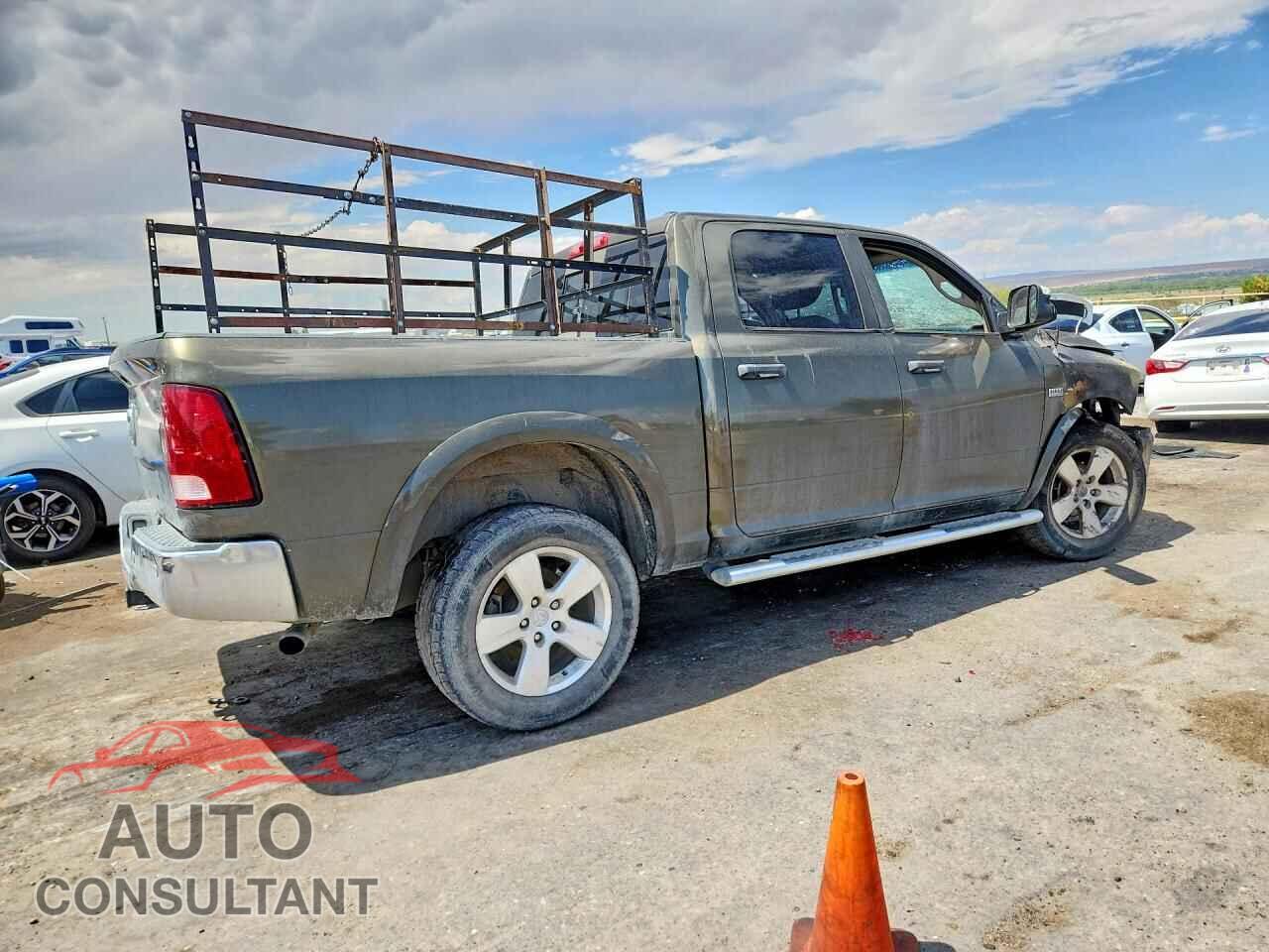 DODGE RAM 1500 2012 - 1C6RD7LT6CS327898