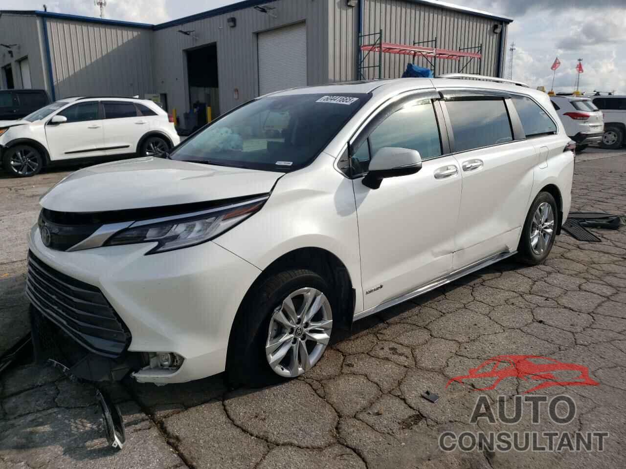 TOYOTA SIENNA 2021 - 5TDZSKFC8MS004959