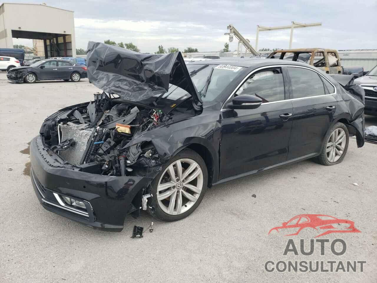 VOLKSWAGEN PASSAT 2018 - 1VWBA7A33JC013281