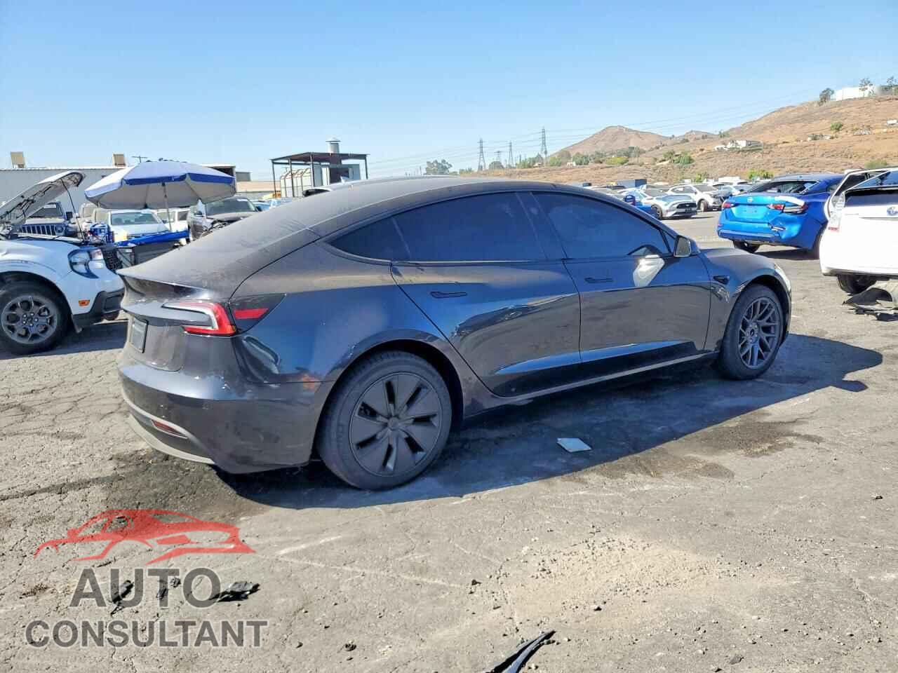 TESLA MODEL 3 2026 - 5YJ3E1EA8TF167265