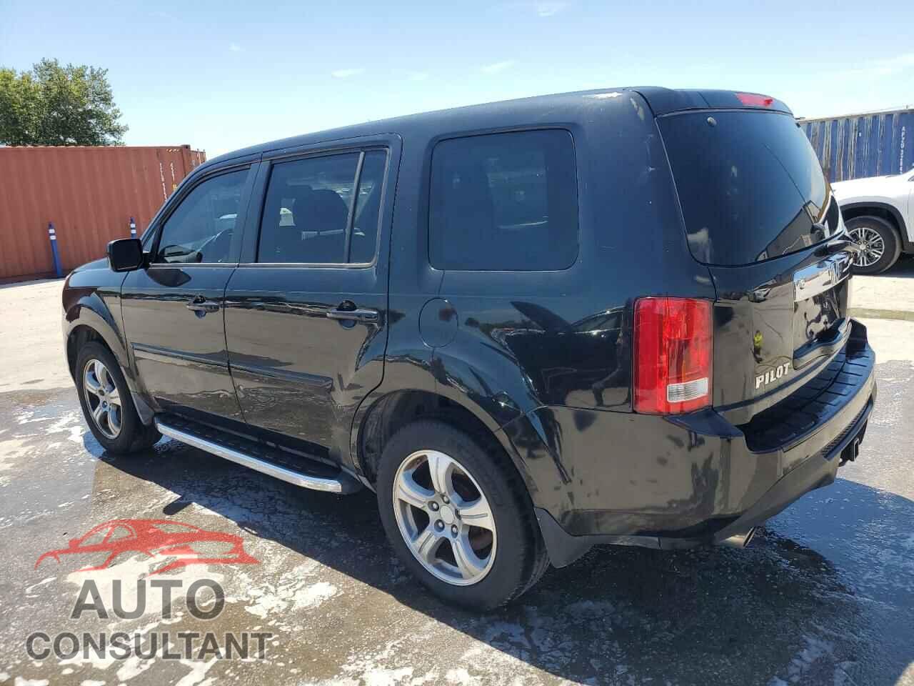 HONDA PILOT 2012 - 5FNYF3H50CB013582