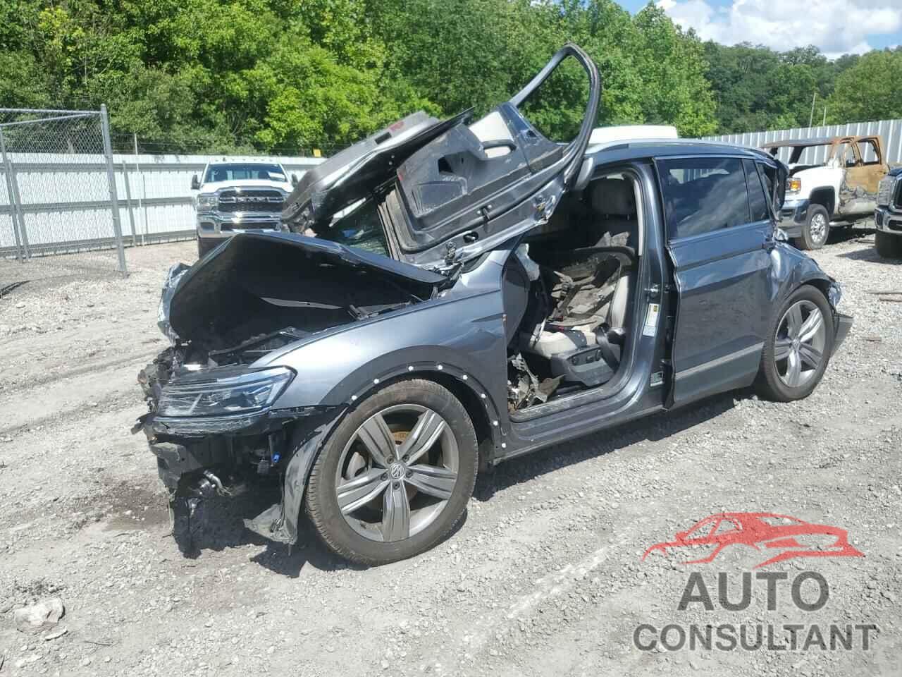 VOLKSWAGEN TIGUAN 2018 - 3VV5B7AX8JM122593