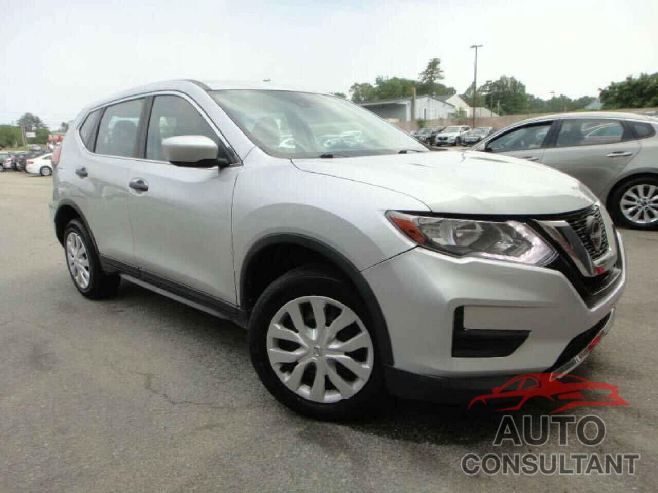 NISSAN ROGUE 2019 - 5N1AT2MV5KC748320