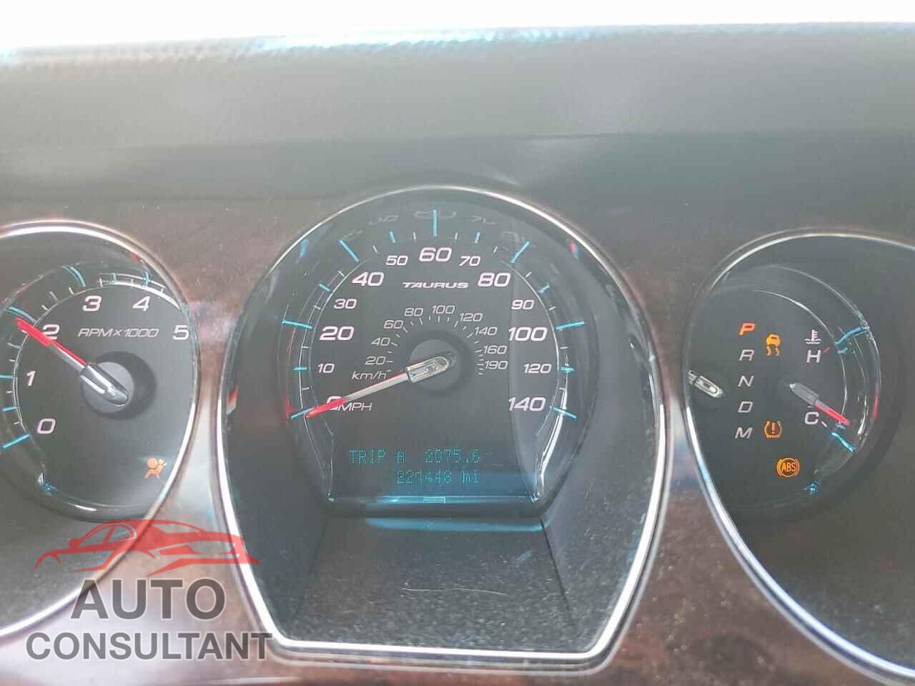 FORD TAURUS 2011 - 1FAHP2FW7BG178266