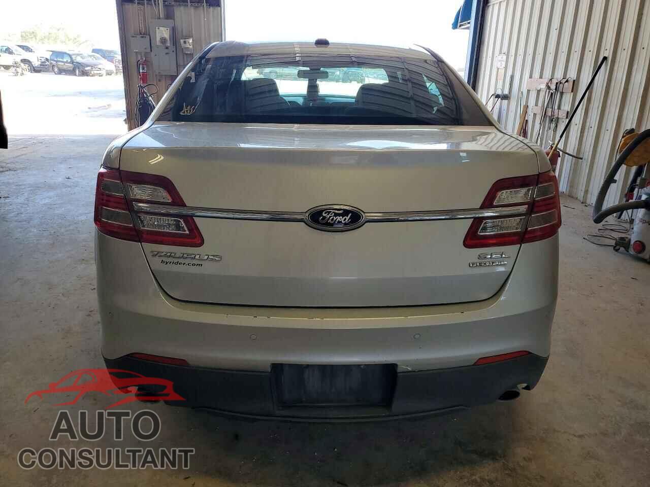 FORD TAURUS 2013 - 1FAHP2E86DG190933