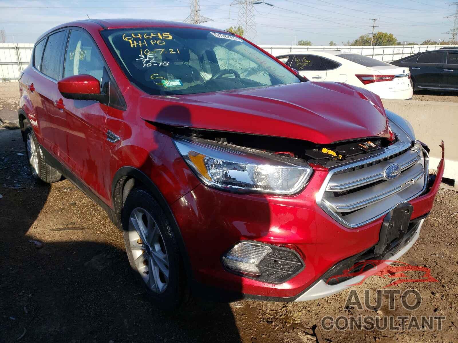 FORD ESCAPE 2017 - 1FMCU0G93HUC56235